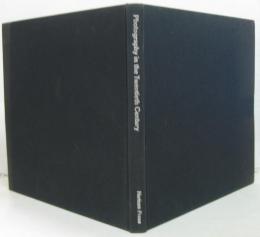 (英)Photography in the Twentieth Century