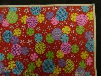 2  ６　千代紙　１６　②花文様　赤　　版元不明　木版彩色刷約４０×２７㎝　木版画　図版