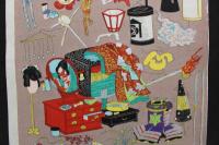 5　5　千代紙　新板芝居道具づくし　伊勢辰板　木版彩色刷　約39.5×26.5㎝