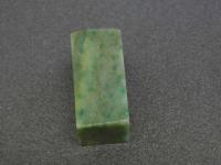 ２ 3　印材　広東緑石　24×24×50ｍｍ