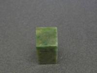 ２ 3　印材　広東緑石　24×24×50ｍｍ