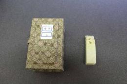 5 3　印材　青田石　竜　15×15×53㎜