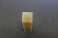 ６　5　印材　巴林石　燈光凍　２０×２０×７０ｍｍ