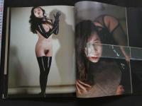 7　麻生真宮子写真集「フェロモン」