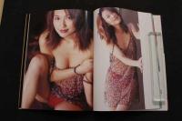 ６　2  石黒都紀子写真集　Hipbone