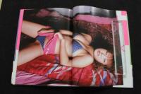 ６　2  吉田亜咲写真集　ピンク