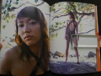 ６　2  納見佳容写真集　minino