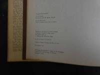 ６　2  FABLES IN IVORY　Japanese Netsuke and Their Legende　by　Adrienne　Barbanson　英文