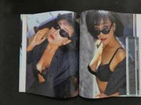 ６　2  柏原芳恵写真集　時の愛撫