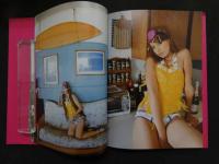 ６　2  吉川ひなの写真集　Blue Diamond