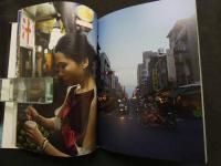 ６　2  村川絵梨写真集　Miles Away