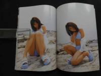 ６　2  藤崎弥代写真集　Fanatic Doll