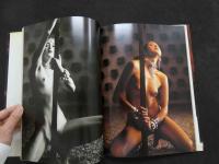 ８　いづな忍写真集　魔性＜ファッシネーション＞