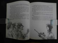 5　2  The Wedding Ghost　Leon Garfield　Charles Keeping　Oxford University Press　英文