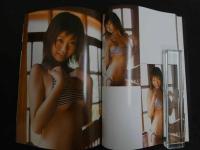 5　5　吉田亜咲写真集　beauty free　撮影/河野英喜　2003年初版