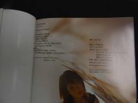 5　5　吉田亜咲写真集　beauty free　撮影/河野英喜　2003年初版