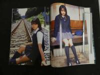 5　5　山咲ひとみ写真集　メモリアル～少女の季節～　撮影/木村智哉　1999年初版