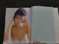 ８　嵩野まゆ写真集　Re・Birth