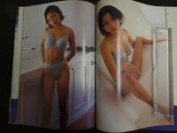 5　2  稲森明美写真集　sens de peau