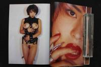 4　美里真理写真集　フリーク・アウト！