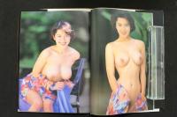 4　MONALISTIC　新生美里真理写真集