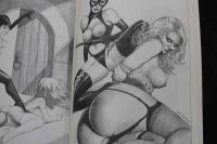 4　LEATHER&LACE VOLUME TWO  A GALLERY GIRLS COLLECTION　英文