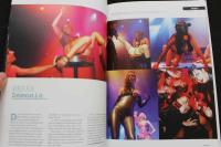 ４　Skin Fetish Yearbook　2009　Tim Woodward　英文