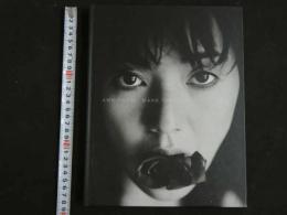 2  ４　とよた真帆写真集　［ambient M］