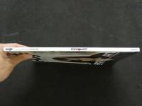 ８　5　HUgE　[ヒュージ]　No.27　2006年8月号