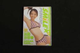 ８　４　加藤沙耶香DVD　SMILE PUNCH　GIRLES’ RECORD 55分　ジャパンホームビデオ株式会社