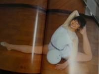 ４3　佐津川愛美（14歳）ファースト写真集　［天使に出会った日］　
      撮影／若杉ケンジ　ジュニアアイドル