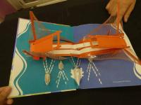 ４　２　海外絵本　仕掛け本　AMERICA the Beautiful　Robert SABUDA　LITTLE SIMON　英文　洋書　児童書