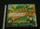 ２　海外絵本　仕掛け本　MONKEY BUSINESS　Paul STICKLAND　　RAGGED BEARS　初版　英文　洋書　児童書