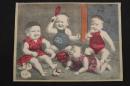 ４　5　4人の子供（仮題）出版者・出版年不明　石版色刷　約28.5ｘ38㎝