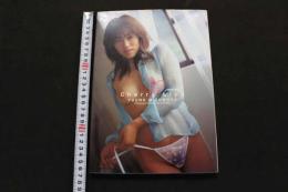 ８　5　水元ゆうな写真集　Cherry Lips　キスするだけの唇じゃないからっ　吉田裕之撮影