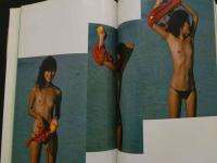 ８　5　竹田かほり写真集　この囁きがきこえますか　森山徹撮影