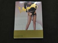 ８　5　秋本奈緒美写真集　Womb　ウーム　渡辺達生撮影　1992年初版