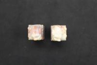 5　5　②石印材　獅子　25×25×80㎜　2個