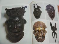 MASKS　of　the　WORLD　仮面　　２０９P