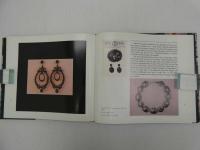 Victorian　Jewelry　UNEXPLORED　TREASURES　YORK　LONDON　PARIS　英文