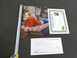 ヒラリー・ダフ　直筆サイン写真　証明書付
