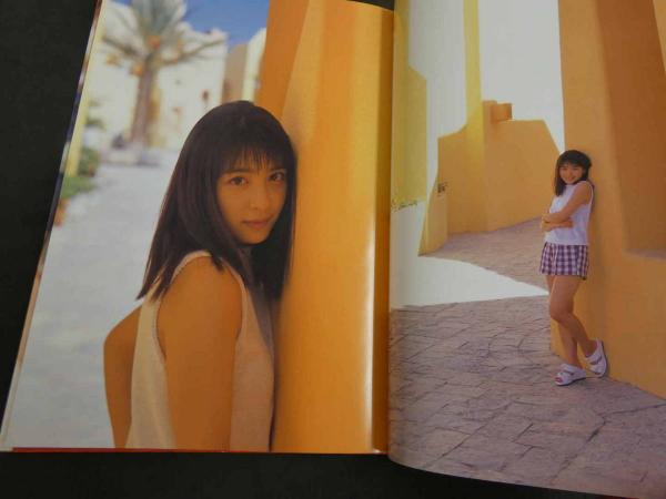 ③奥菜恵写真集 Bonita ポスター付(井ノ元浩二/撮影) / 古本、中古本