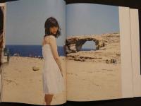 西野七瀬写真集　風を着替えて　川島小鳥/写真　ポストカード付 