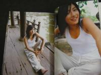 ８　石原さとみ写真集　たゆたい　撮影／熊谷貫　小学館　2005年