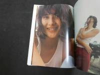 ８　白島靖代写真集　撮影/本雅司　ワニブックス　1991年