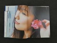 ８　６　島谷ひとみ写真集　撮影/河田洋二　2002年　ワニブックス