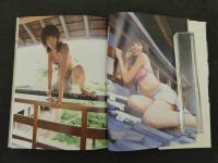 ８　６　南明奈写真集　HARU NATU AKINA　撮影/Kamaina Lani 彩分館出版　2006年