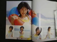 ８　６　Berryz工房写真集　SEASONZ　撮影/宮坂浩見　2005年初版　角川書店