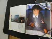 ８　６　八木小織写真集　METOROCITY　撮影/野村誠一　ワニブックス　1990年初版