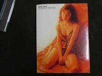 ８　６　②　大塚寧々写真集　ルージュの戯れ　撮影/井ノ元浩二　ワニブックス　1992年初版